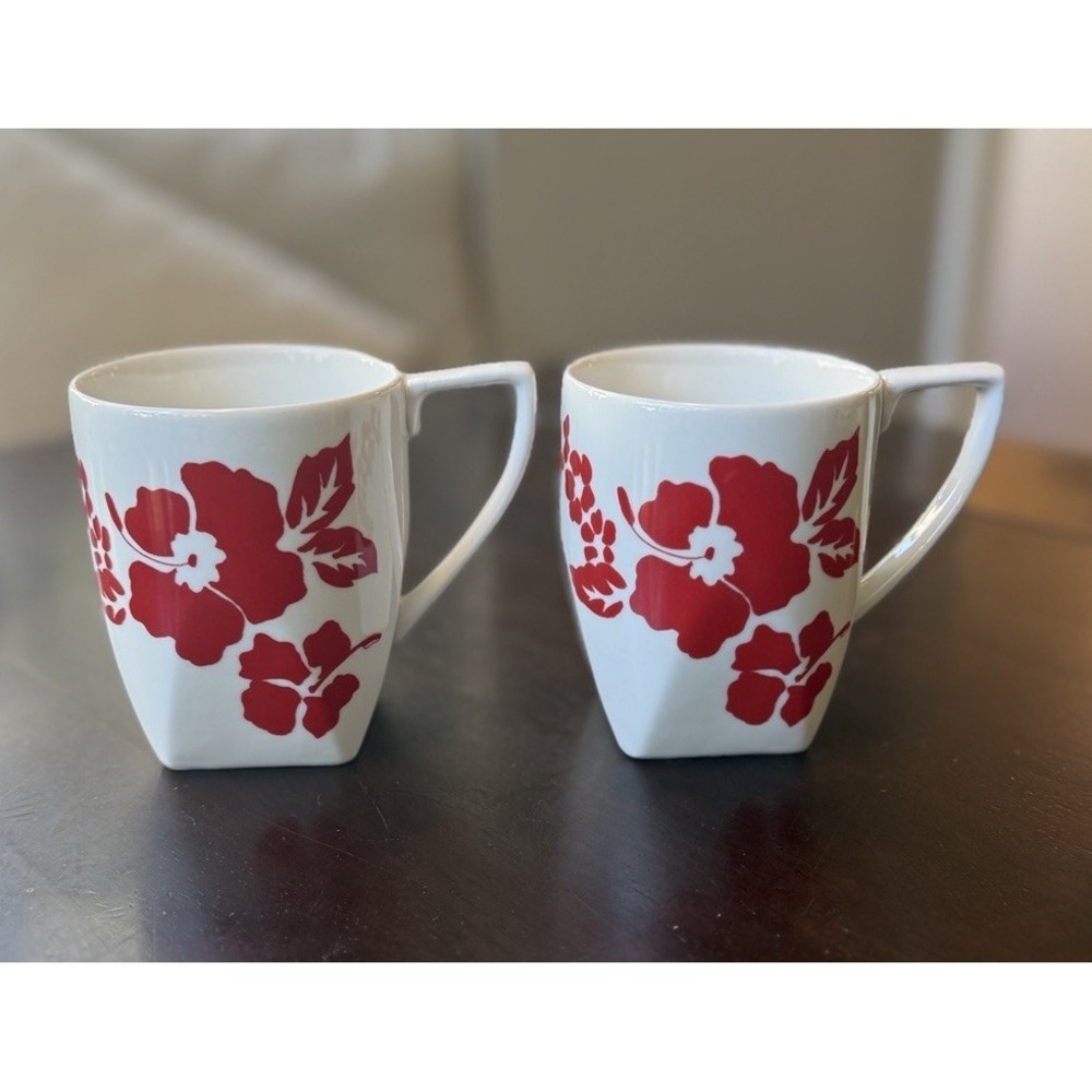 SET of 2 Coventry  Babesques Red Mug 7983414 Porcelain Indonesia